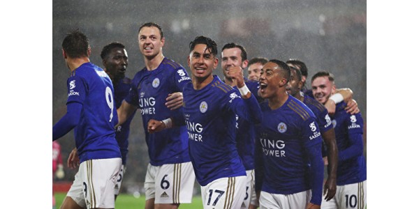 Piłka nożna Leicester City Football nigdy się nie poddaje